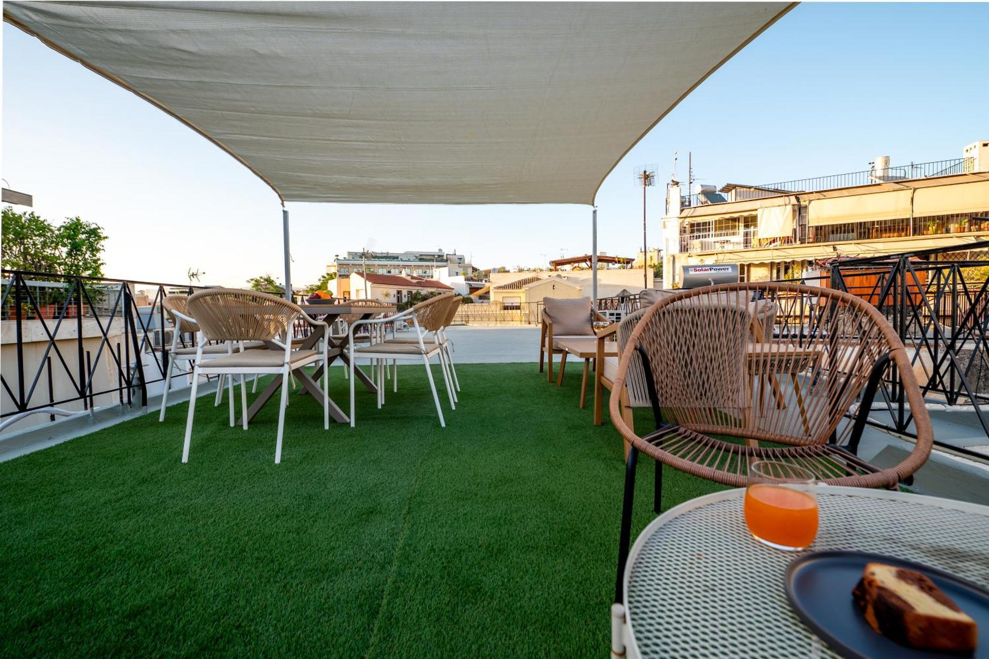 Live Life Plaka Apartment Atenas Exterior foto