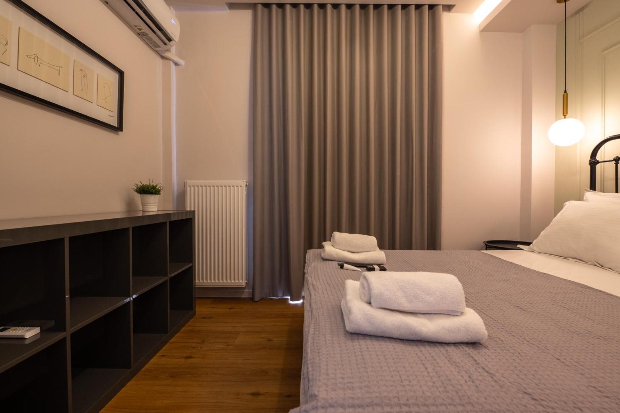 Live Life Plaka Apartment Atenas Exterior foto